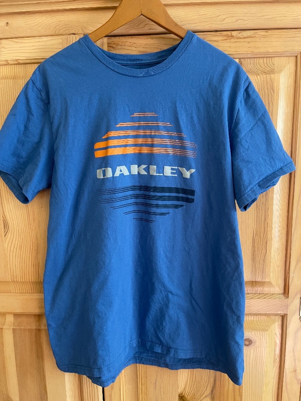 Men’s Oakley tee shirt XL